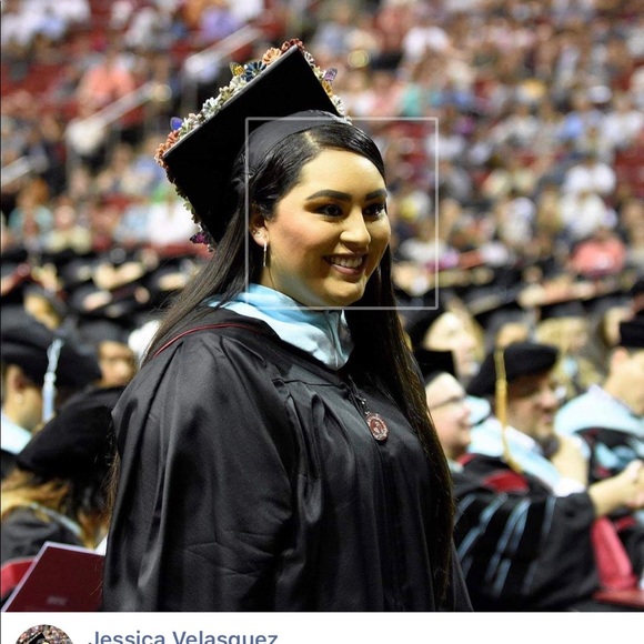 Meet your Posher, Jessica - Picture 1 of 1